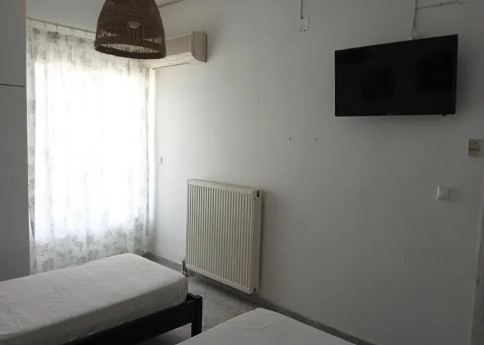 Szálloda Eviamar Lutrá Edipszú